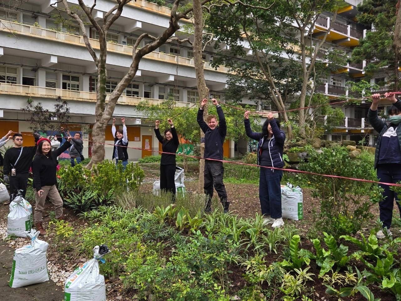 2025北市中正高中國際高峰會 連續七年鏈結世界青年 實踐永續行動方案